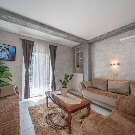 Apartman Anja Рісан Екстер'єр фото