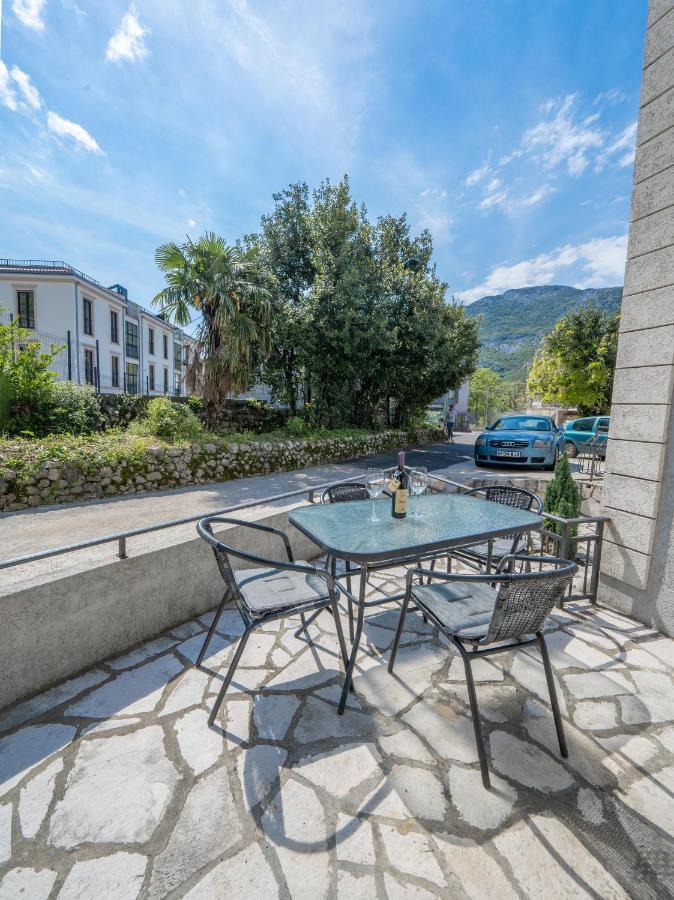 Apartman Anja Рісан Екстер'єр фото