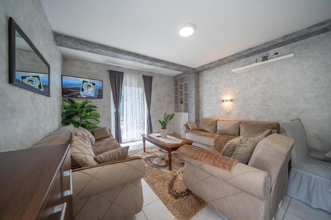 Apartman Anja Рісан Екстер'єр фото