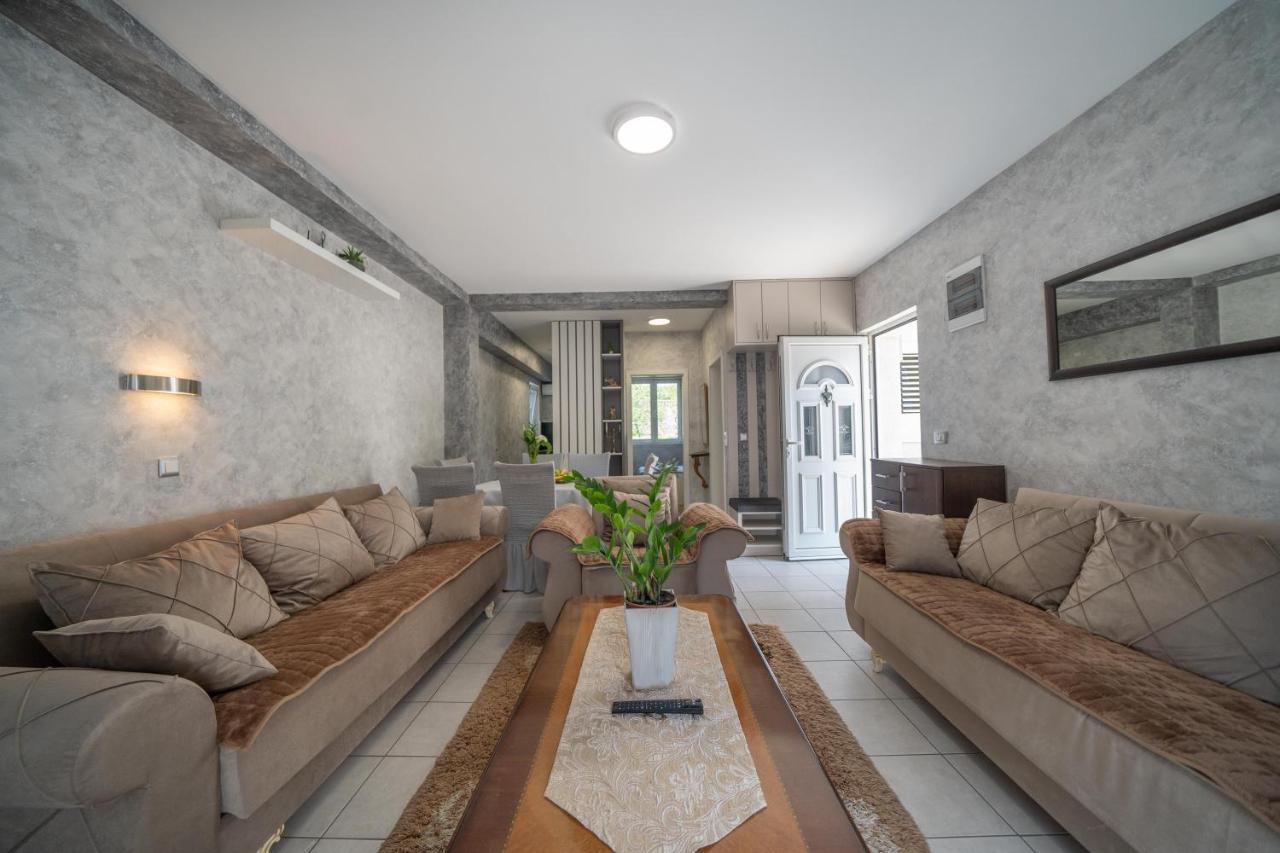Apartman Anja Рісан Екстер'єр фото