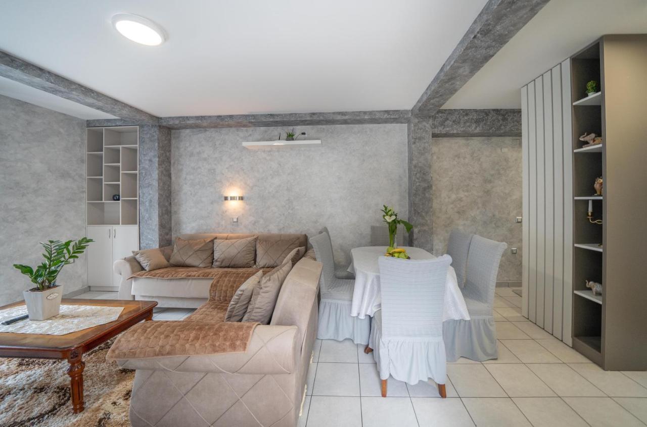 Apartman Anja Рісан Екстер'єр фото