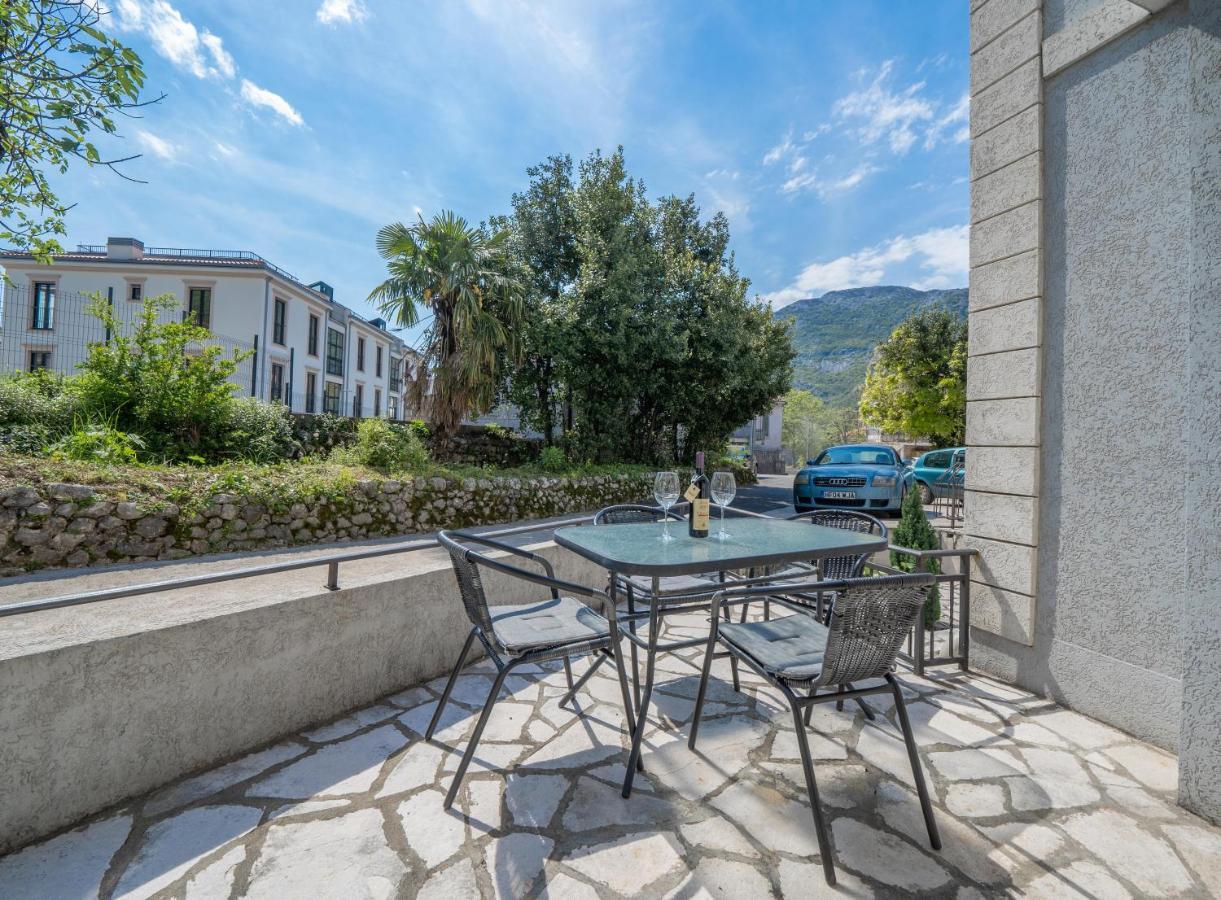 Apartman Anja Рісан Екстер'єр фото